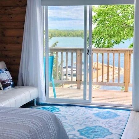 Tamarac Island Motel Stokes Bay Ngoại thất bức ảnh