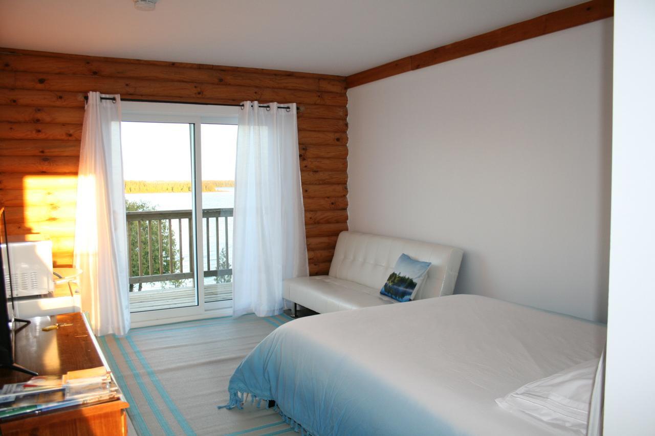 Tamarac Island Motel Stokes Bay Ngoại thất bức ảnh